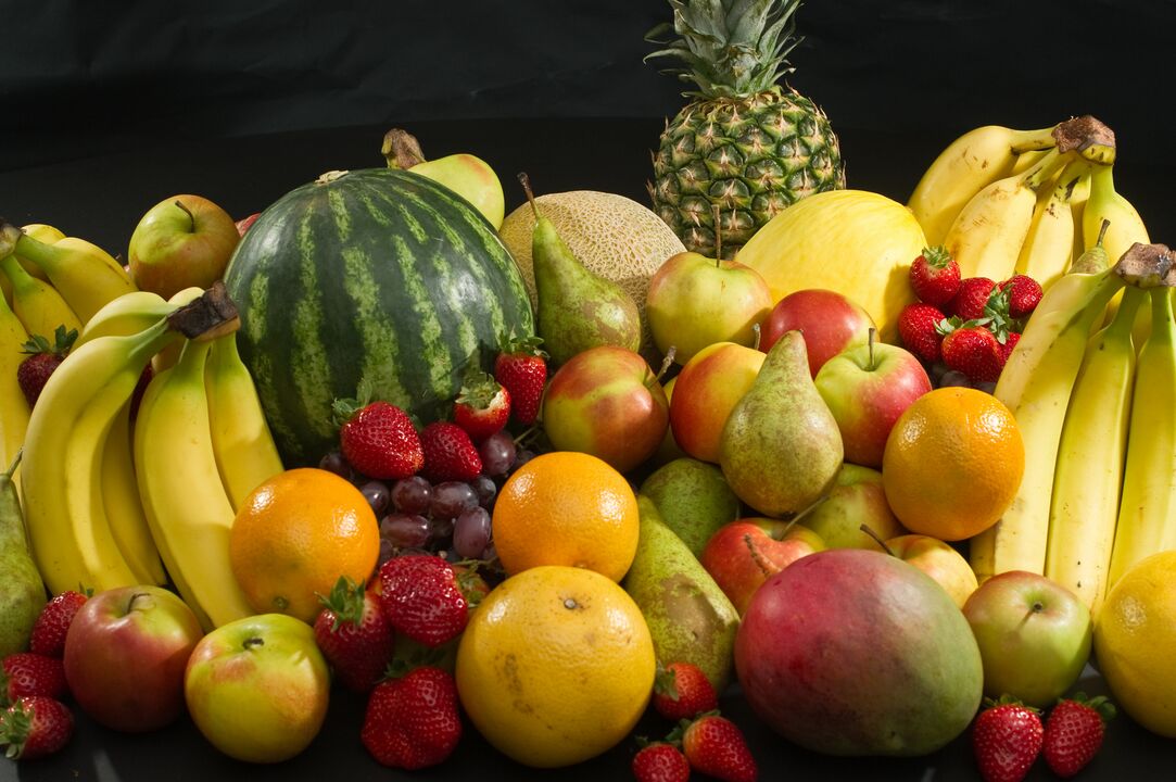 buah-buahan adalah pembawa vitamin kompleks